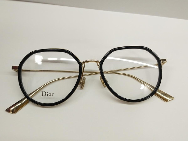 Dior - DiorStellaireO9