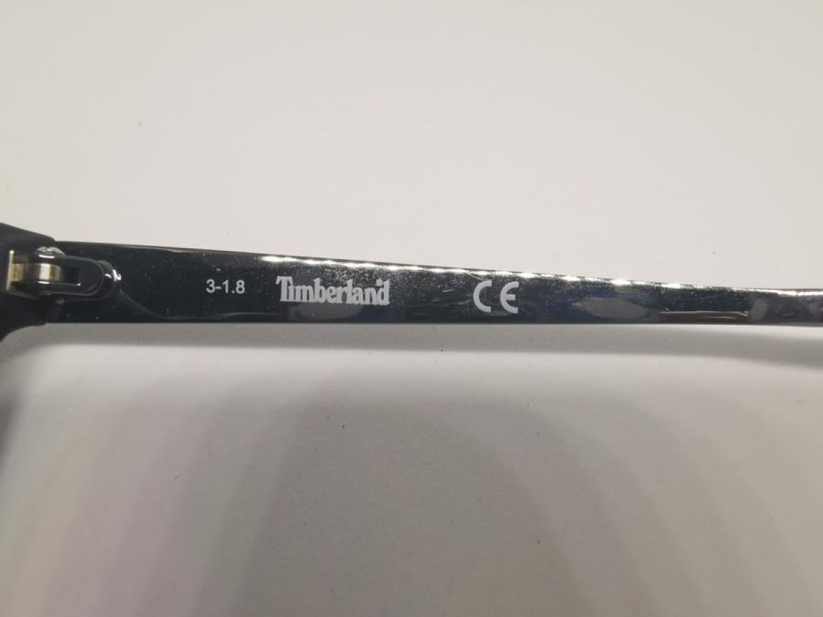 TIMBERLAND TB 9085