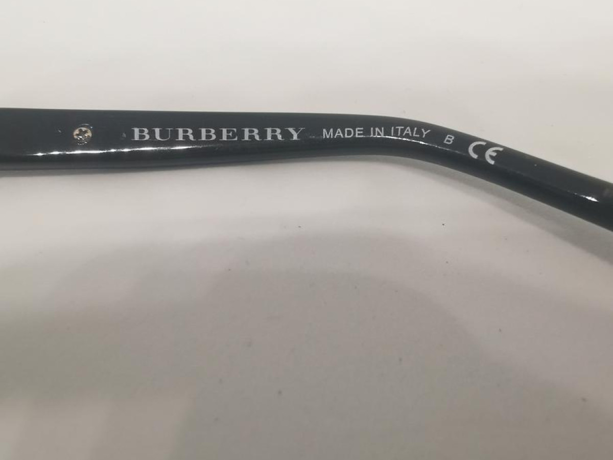 BURBERRY B 4181