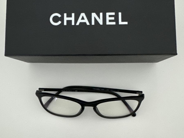 CHANEL - 3281