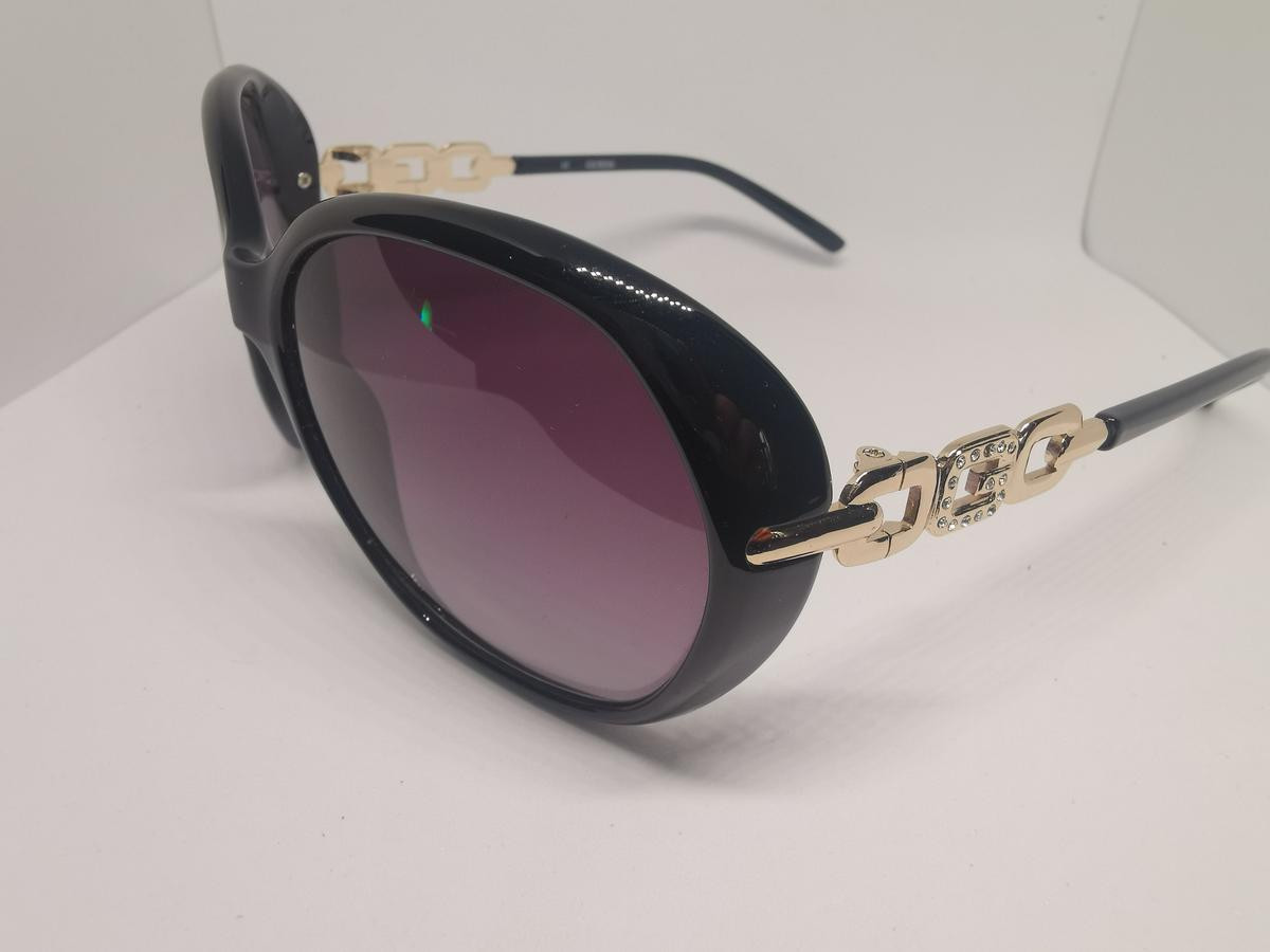 GUESS GU 7290