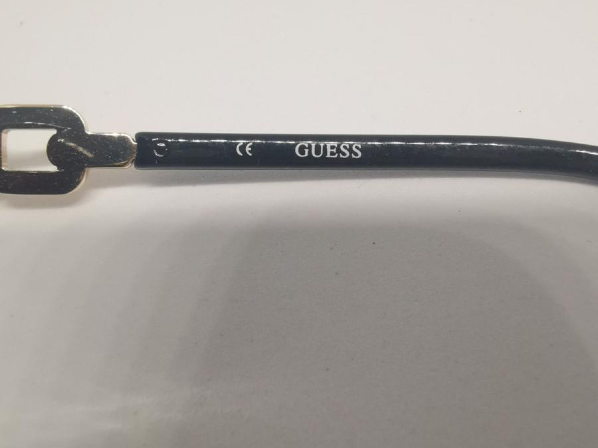 GUESS GU 7290
