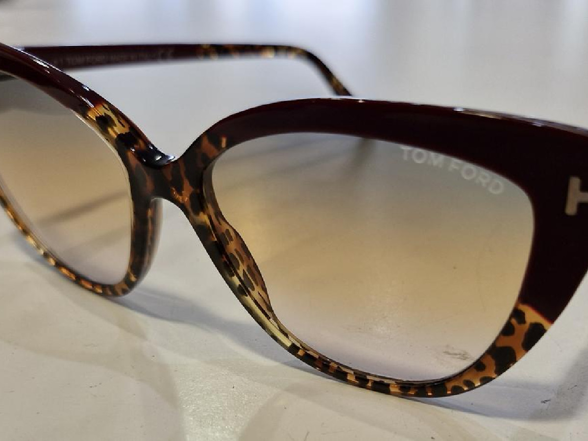 TOM FORD - TF5673b 056