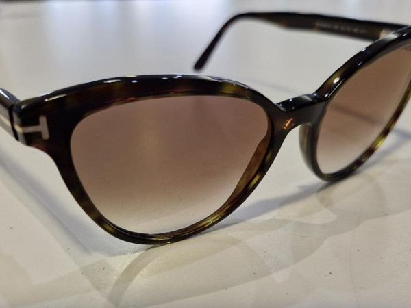 TOM FORD - TF5639B 052