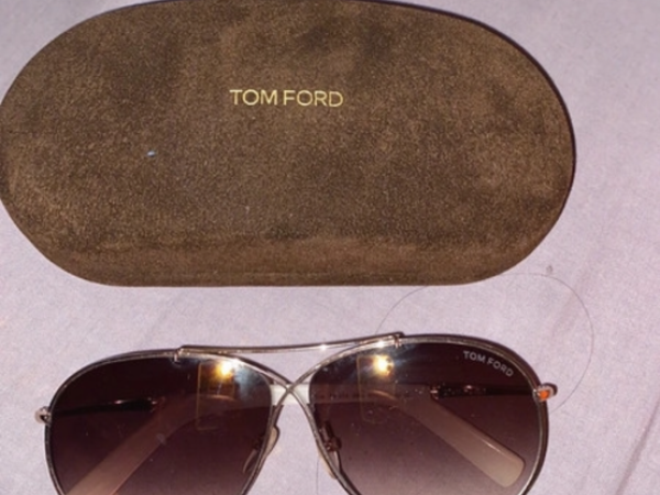 TOM FORD - Eva TF374