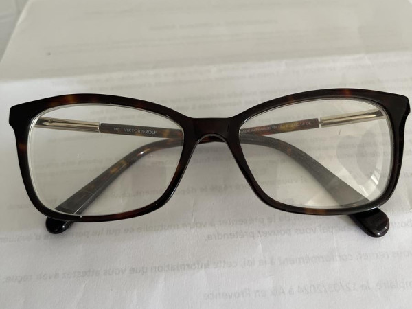 VIKTOR & ROLF-  VR17