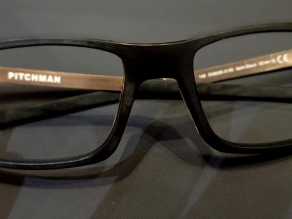 Oakley - Pitchmann