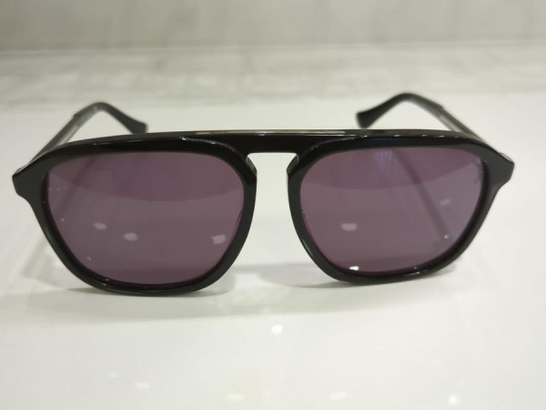 Calvin Klein 4317S