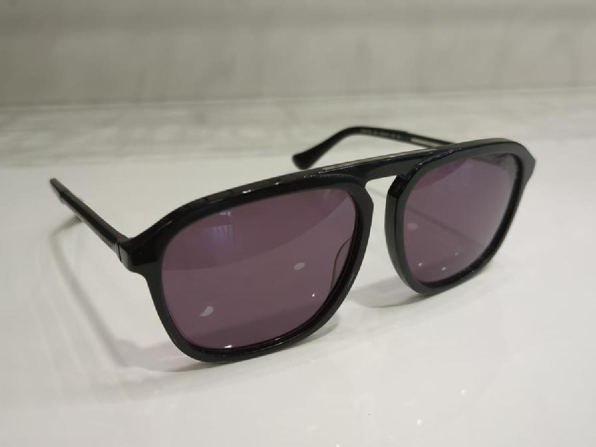 Calvin Klein 4317S