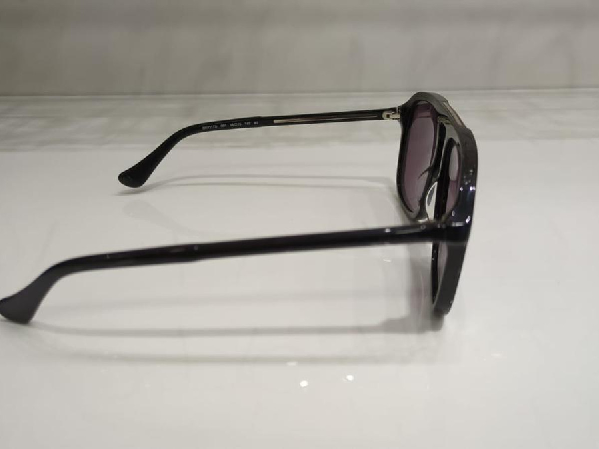 Calvin Klein 4317S