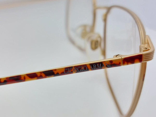 GIORGIO ARMANI - 140