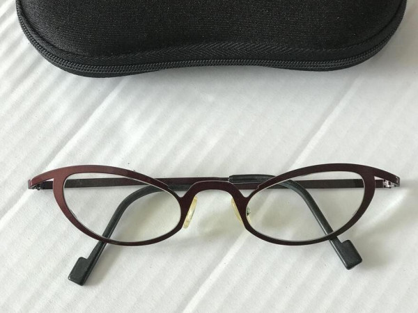 Second-hand Anne & Valentin glasses: unique style at affordable