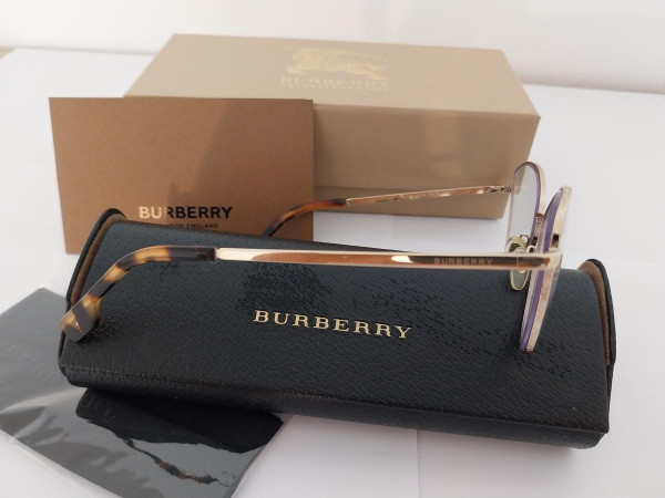 Burberry - B1341