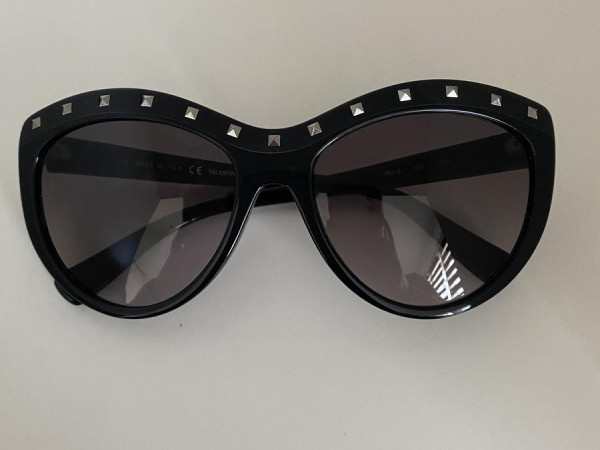 Valentino - V651S