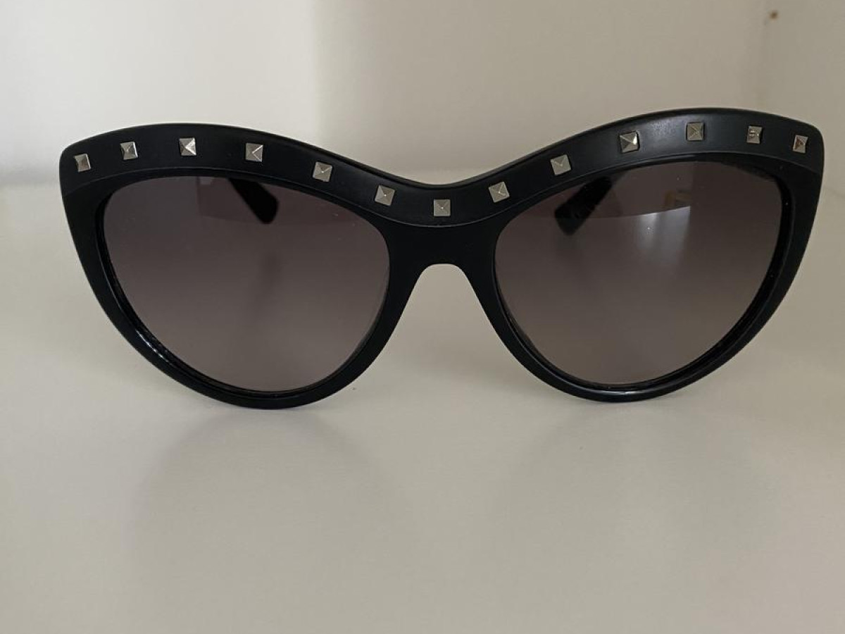 Valentino - V651S