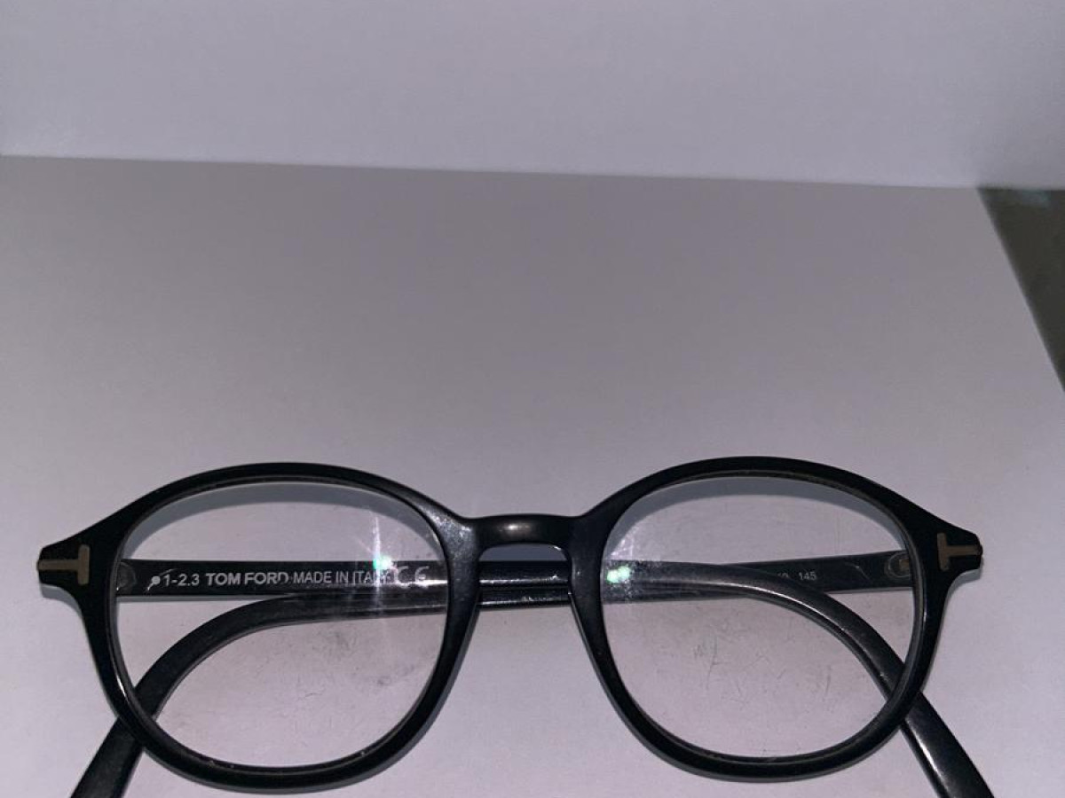 TOM Ford - tf5150