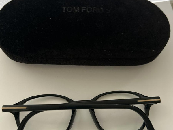 TOM Ford - tf5150