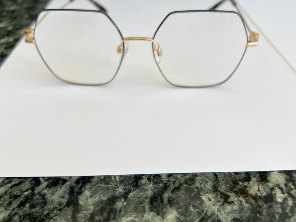 Ana Hickman - AH1468