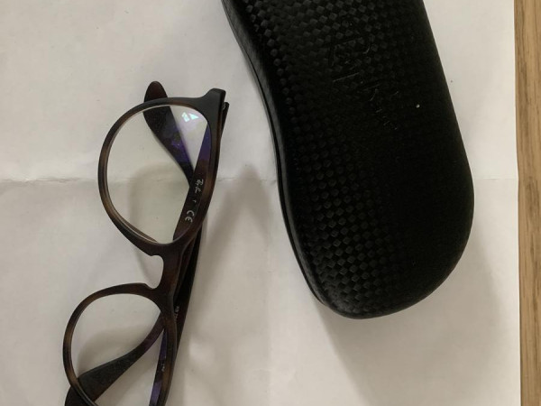 RAY-BAN - RB7046