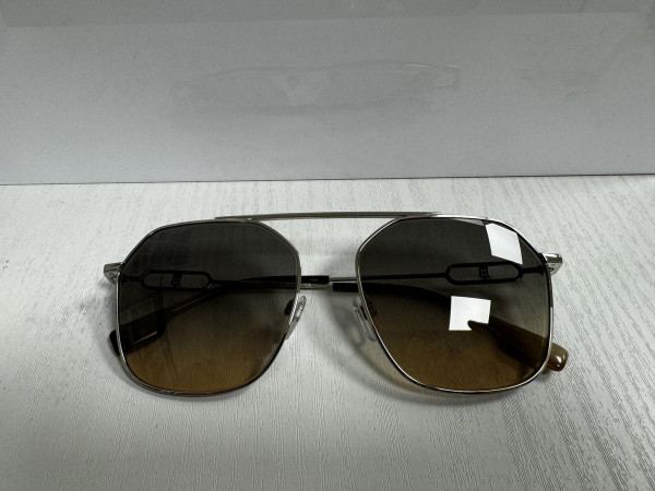 Burberry - 3124