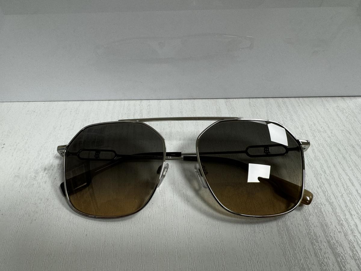 Burberry - 3124