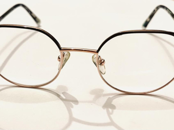 Clémence et Margaux - CM335 (La Délicatesse)