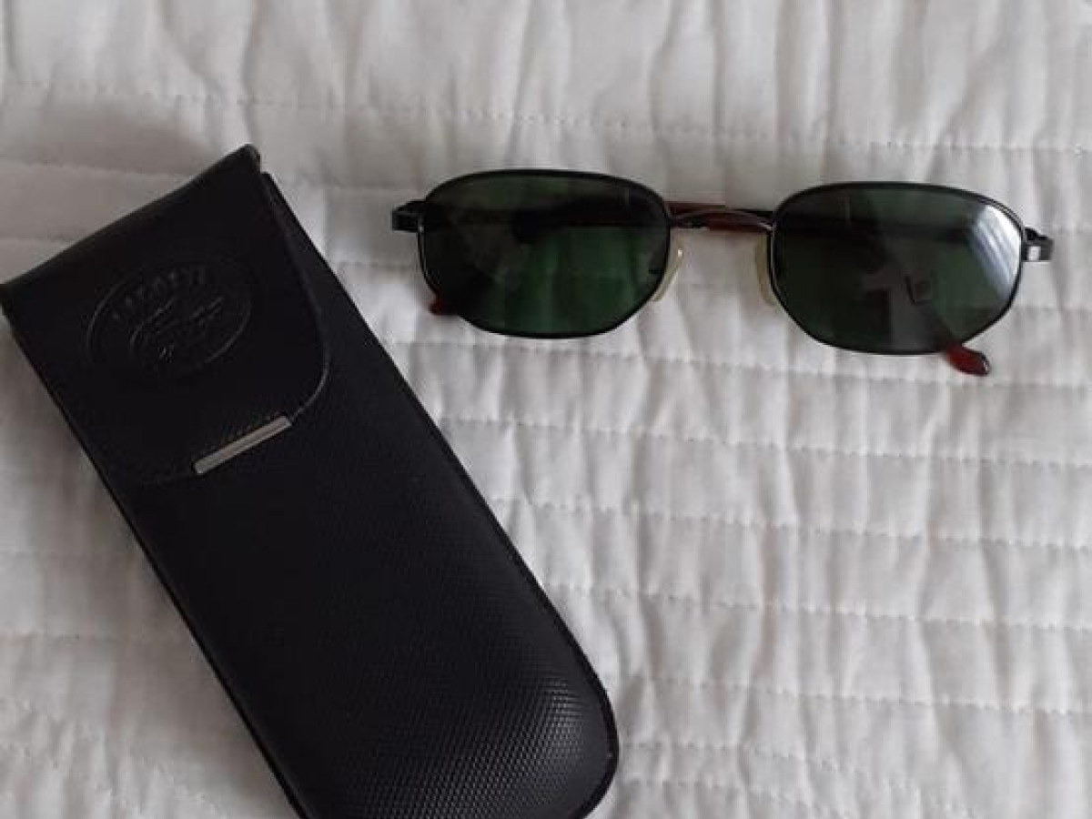 LACOSTE