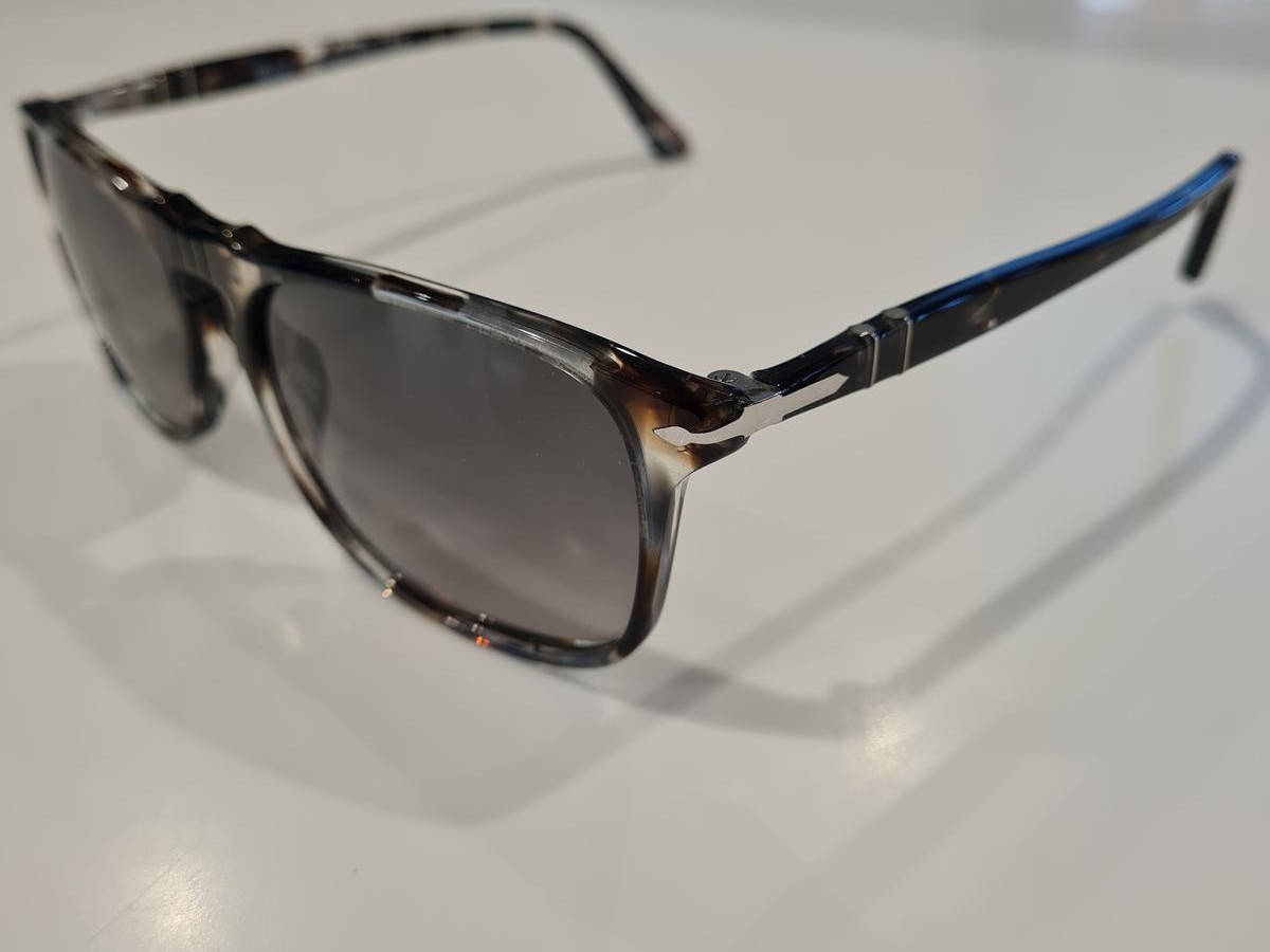 Lunettes de soleil PERSOL PO3059S Ecaille claire Homme