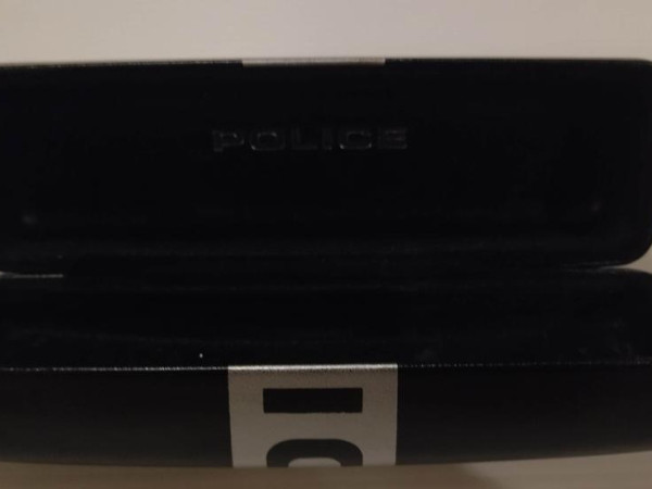 Police - V1700 col.0700 140