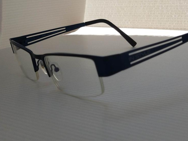 IN style ISH 05 CO4 52 19 140