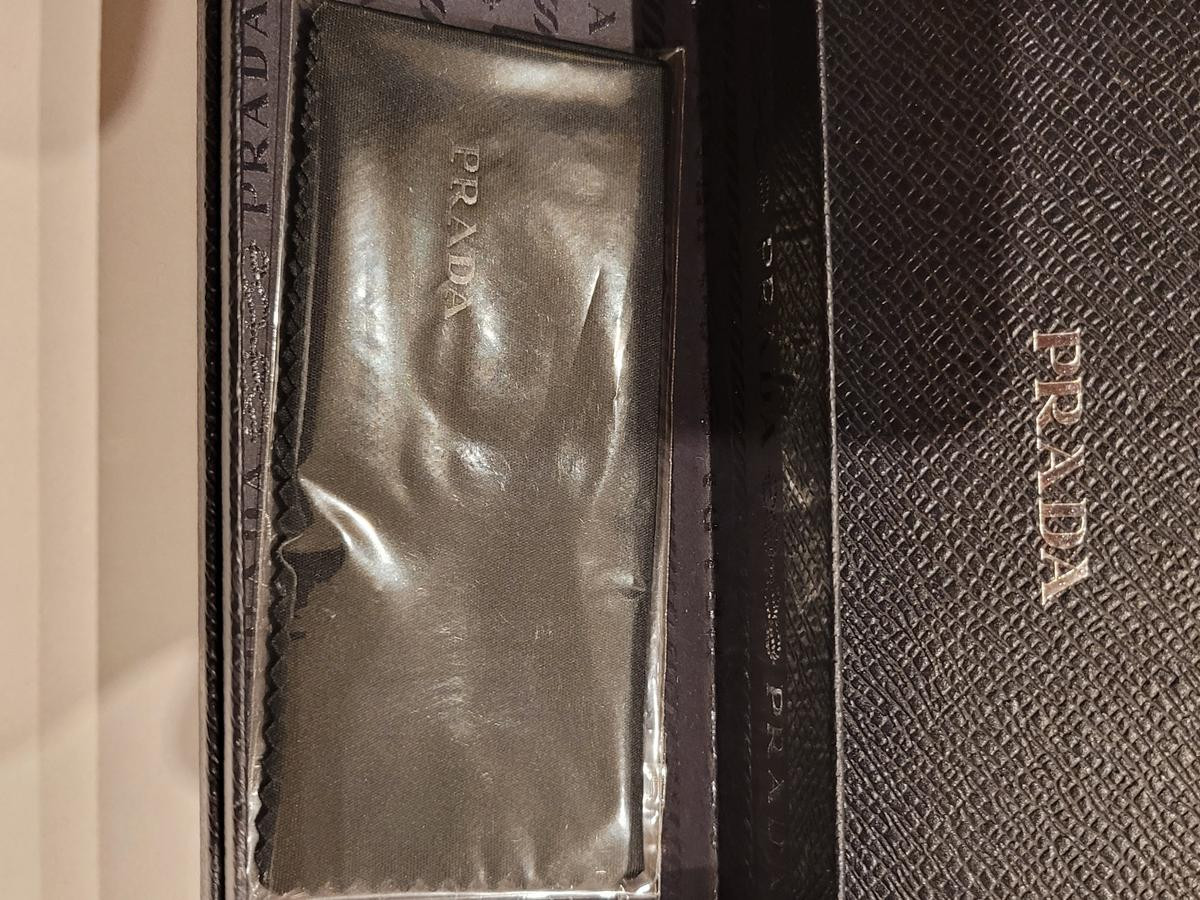 PRADA - VPR61X Neuve