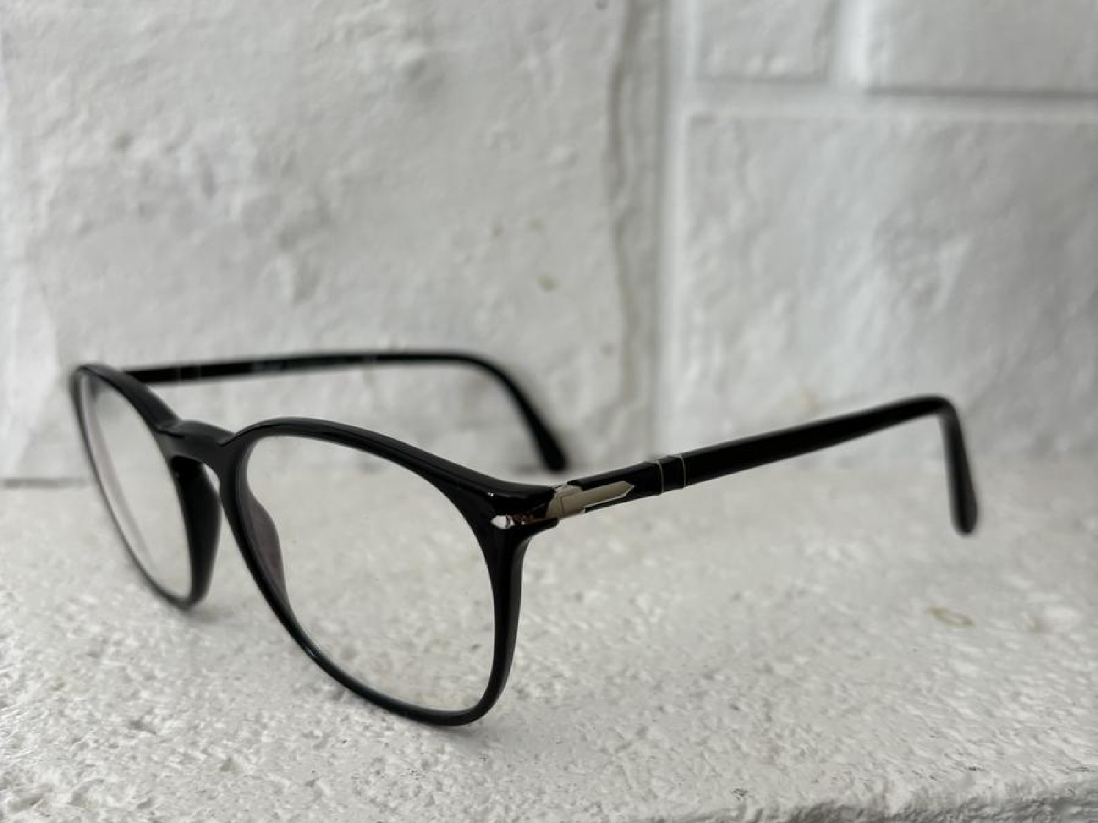 Persol 3007-V-M