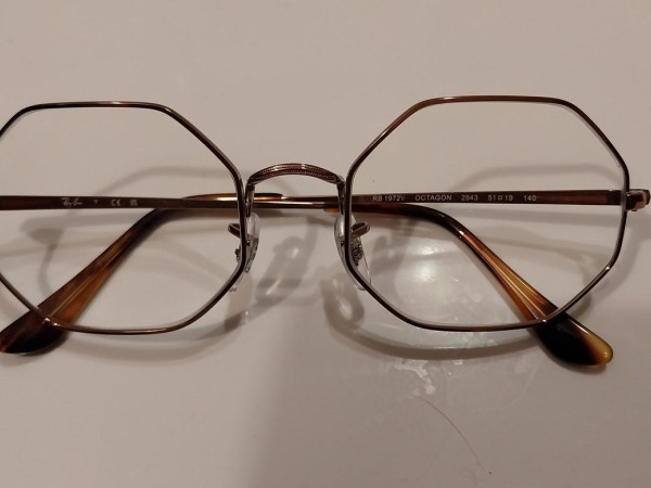 Ray-Ban