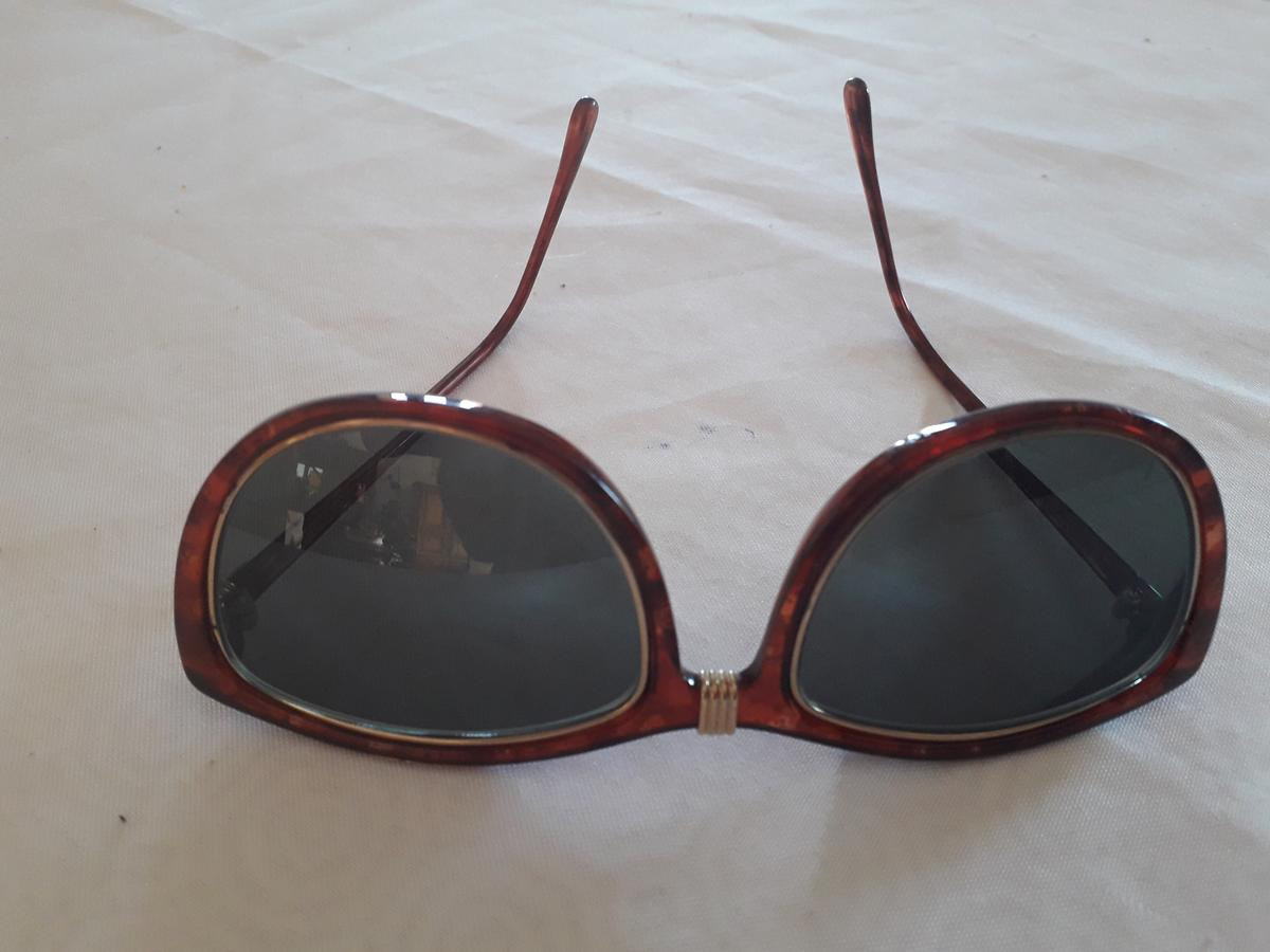 CHRISTIAN DIOR - 2557