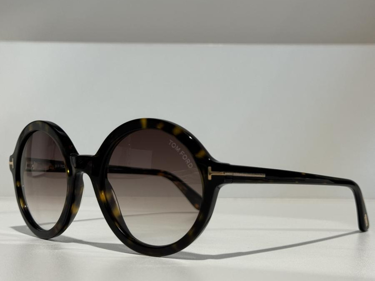 TOM FORD - TF602