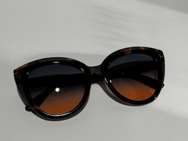 TOM FORD - TF938