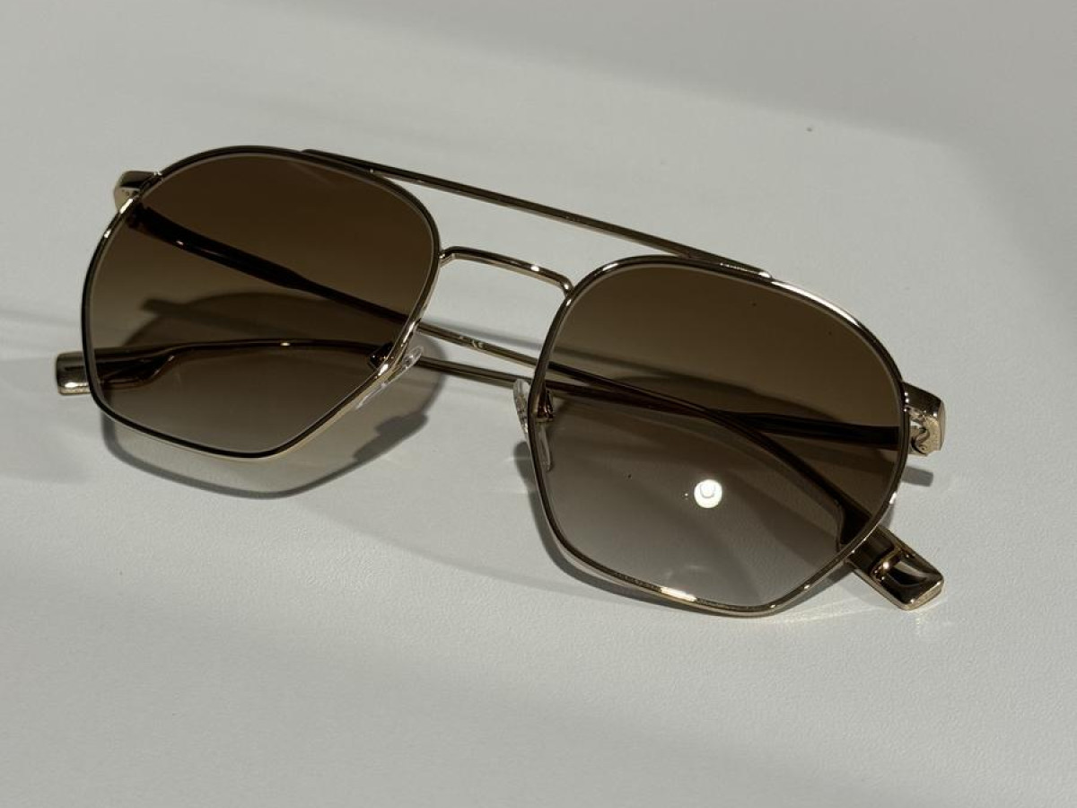 BURBERRY - BE3126