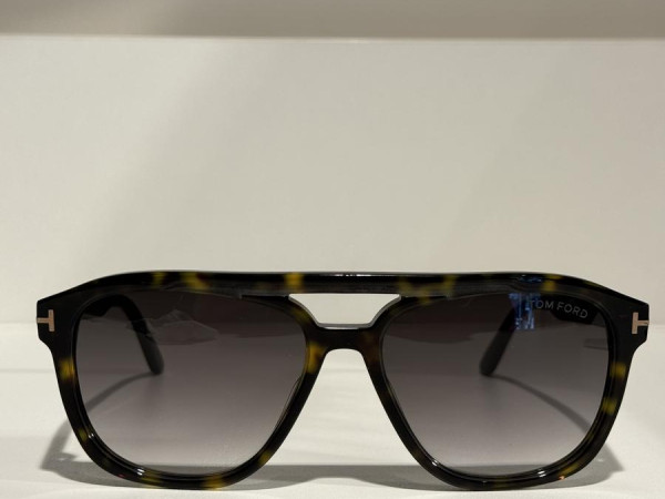 TOM FORD - TF776