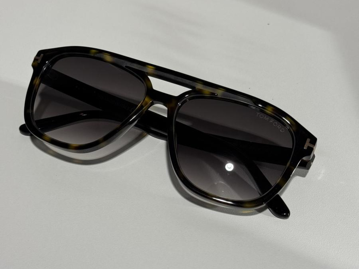 TOM FORD - TF776