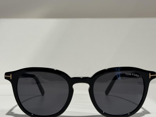 TOM FORD - TF816