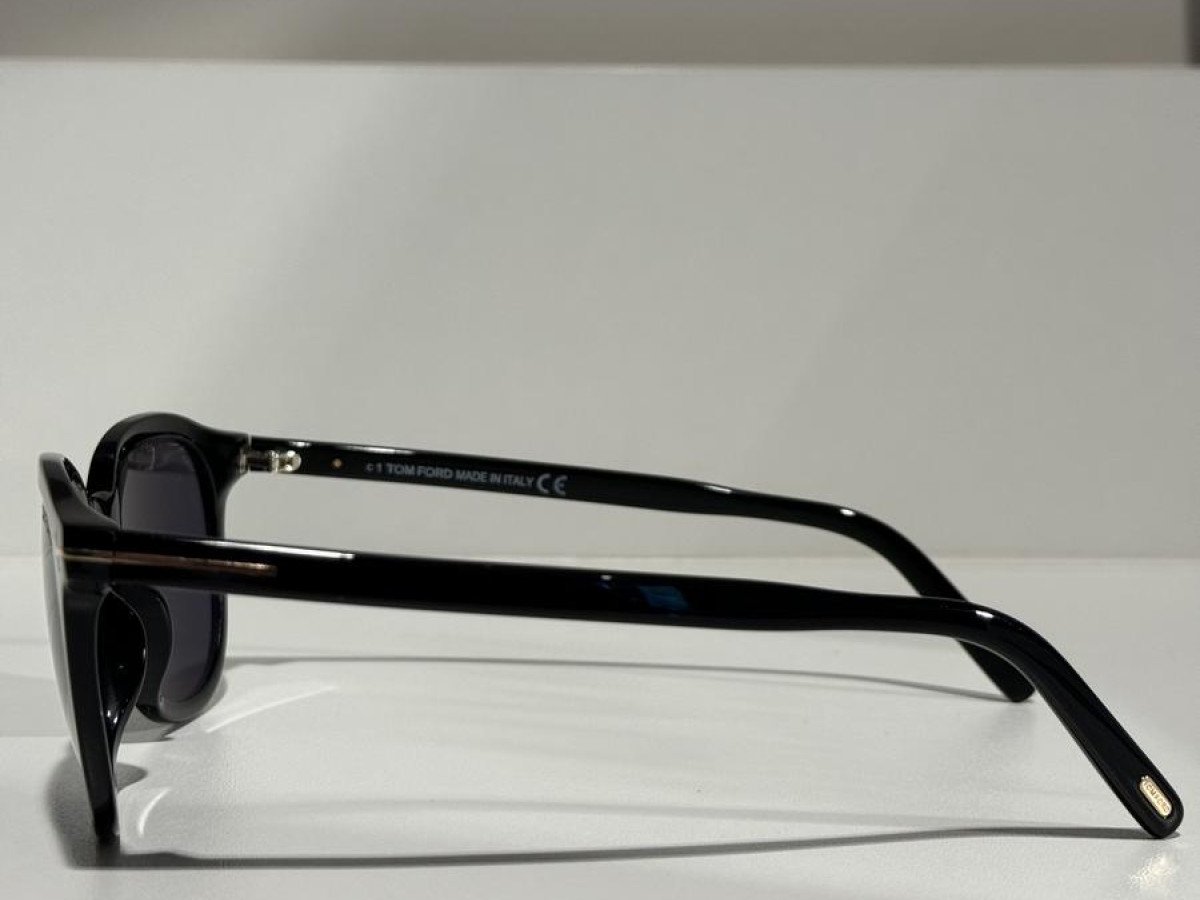 TOM FORD - TF816