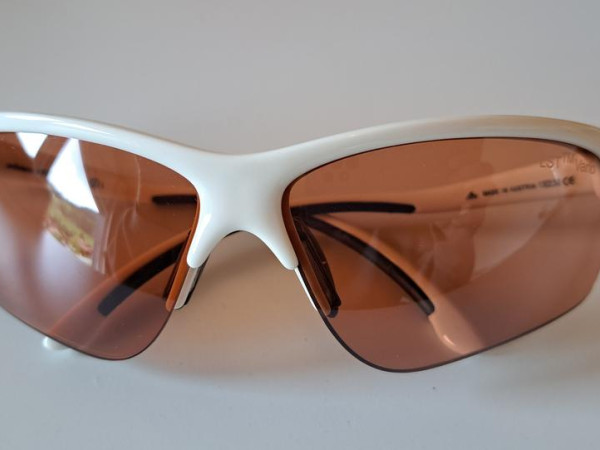 Adidas- a 165 00 6054