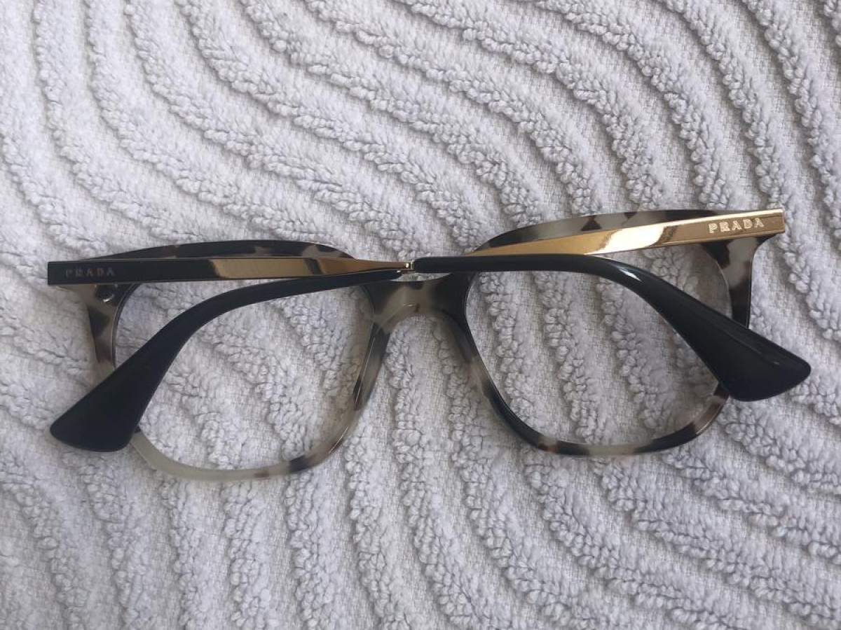 Prada - VPR11T
