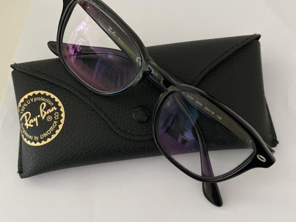 Rayban - RB5352