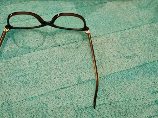 Paul & Joe - QUEEN03