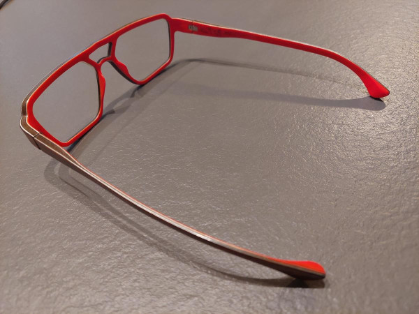 W-EYE - Louropetro-smoke YH