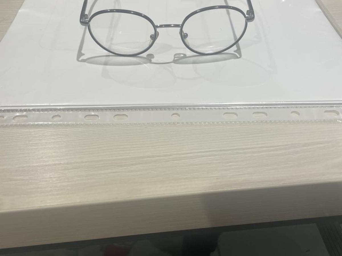 Calvin Klein + CK5449