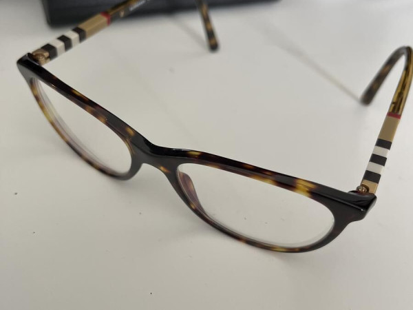 Burberry - B2205 3002