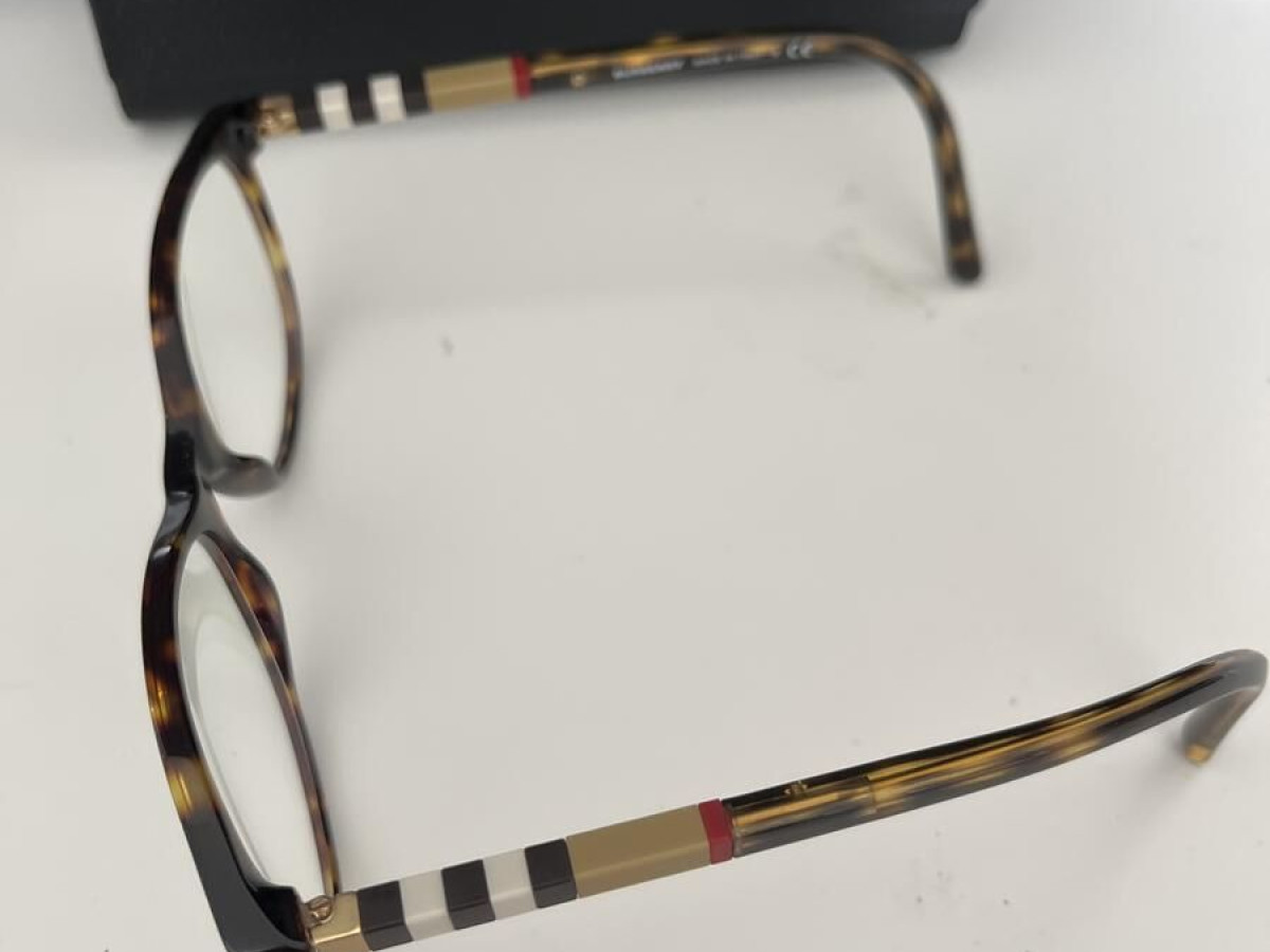 Burberry - B2205 3002