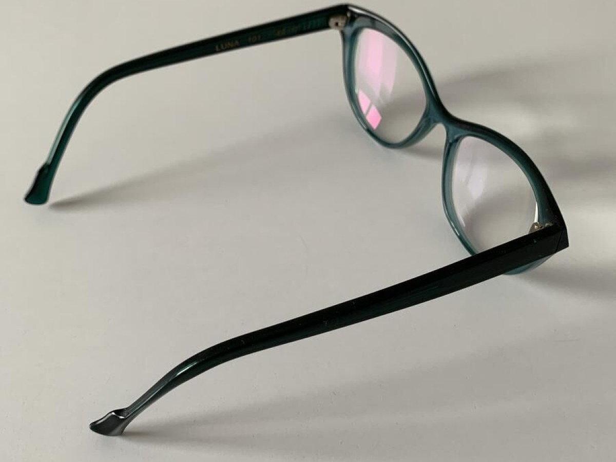 Caroline Abram - Luna